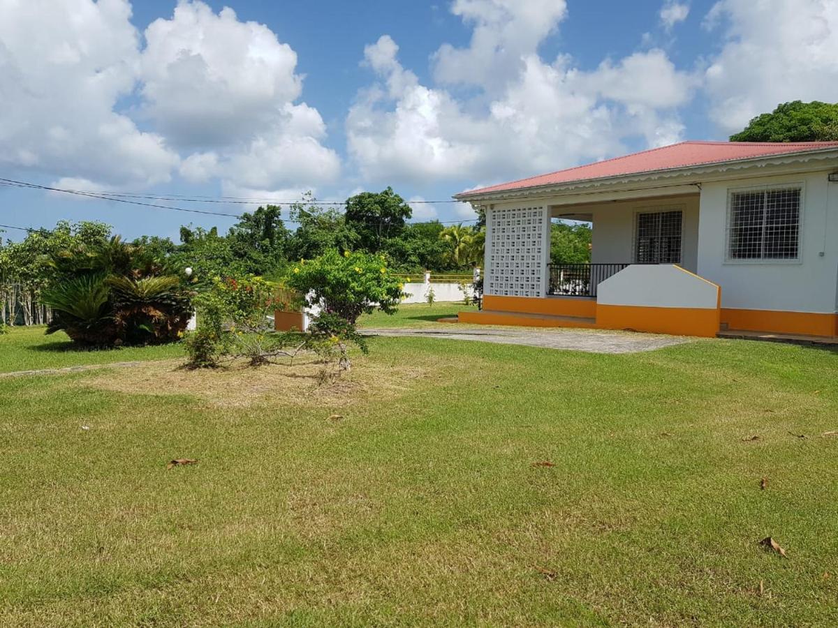 Kaz A Faup Villa Grand-Bourg  Exterior foto