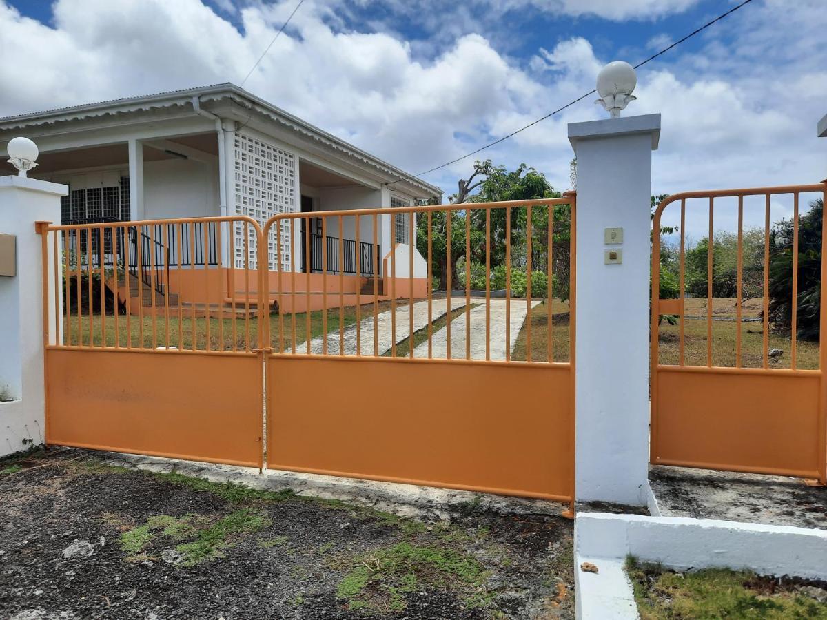 Kaz A Faup Villa Grand-Bourg  Exterior foto