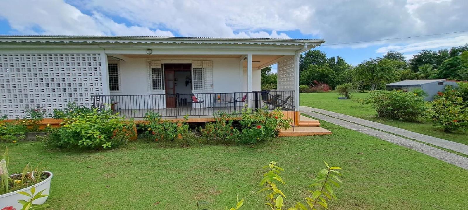 Kaz A Faup Villa Grand-Bourg  Exterior foto